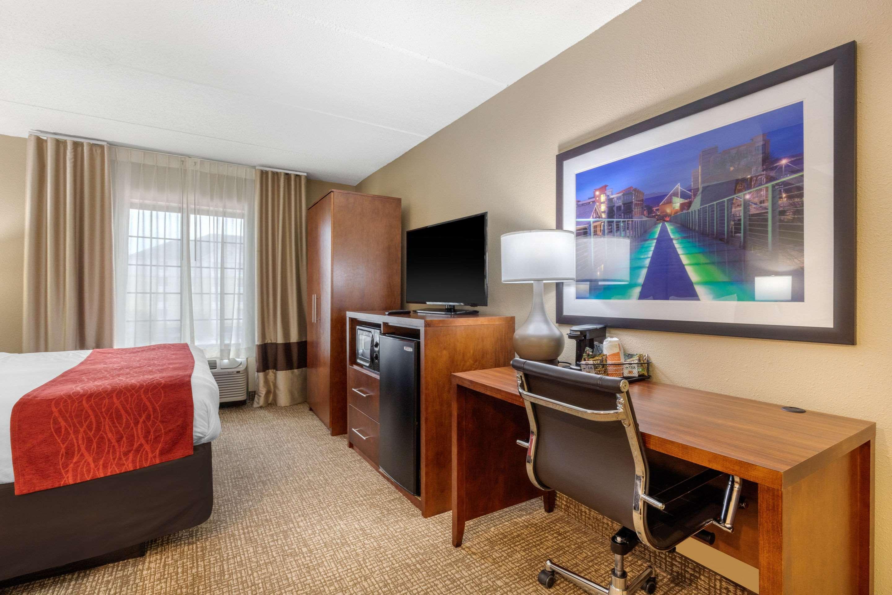 Comfort Inn & Suites Hamilton Place Чаттануґа Екстер'єр фото